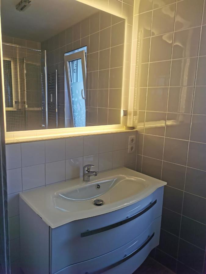 Gastehaus In Der Daimlerstadt Schorndorf  Bagian luar foto
